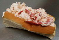 lobster roll with no fillers on hot dog roll